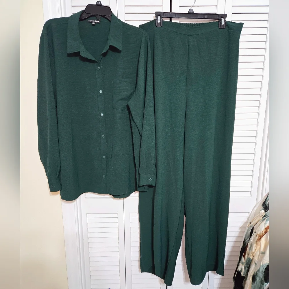 Fashion Nova Women's 2X  Makenzie Pant Set - Picture 3 of 15